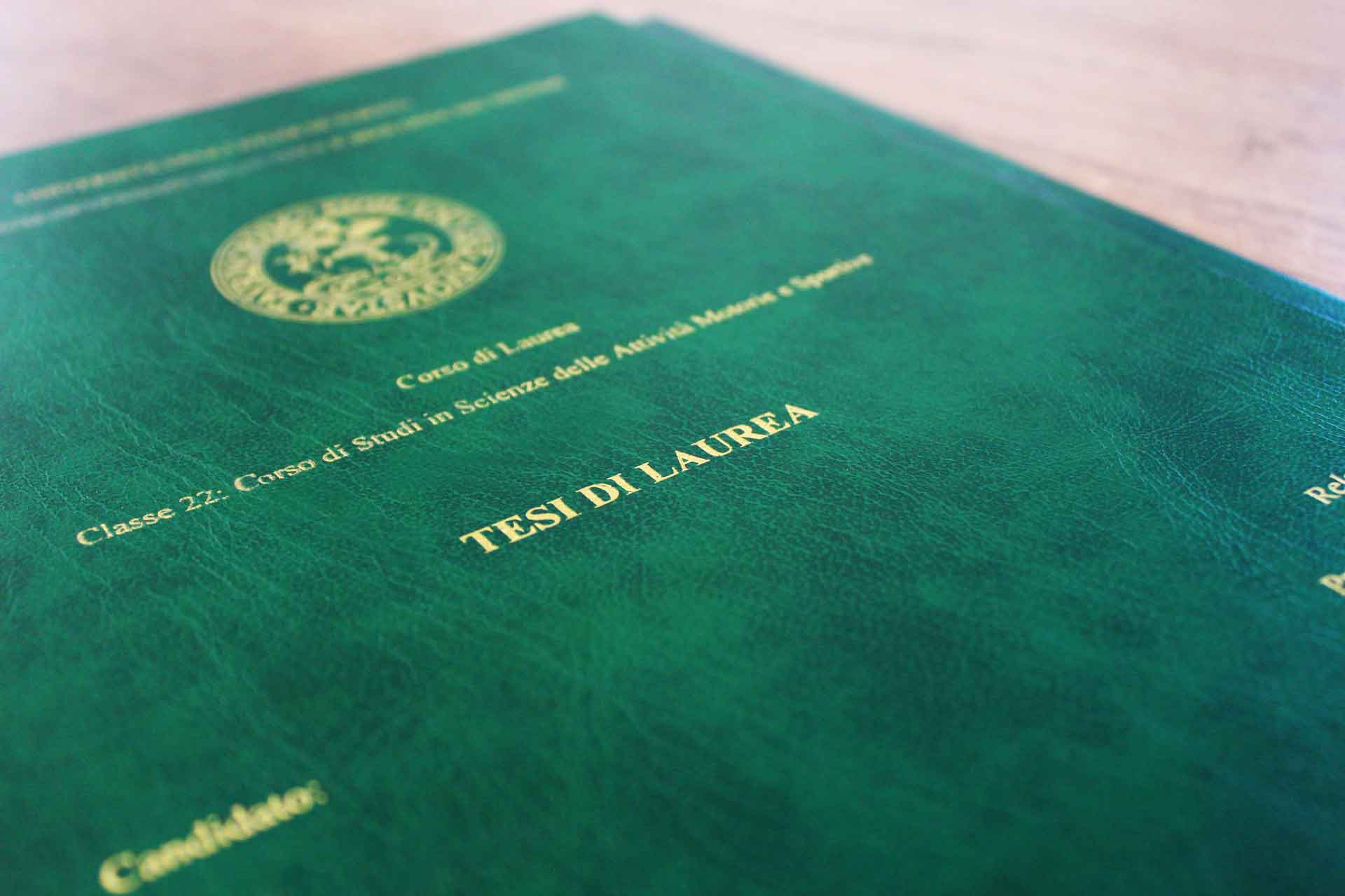 Stampa e rilegatura di tesi scolastiche a Cuneo