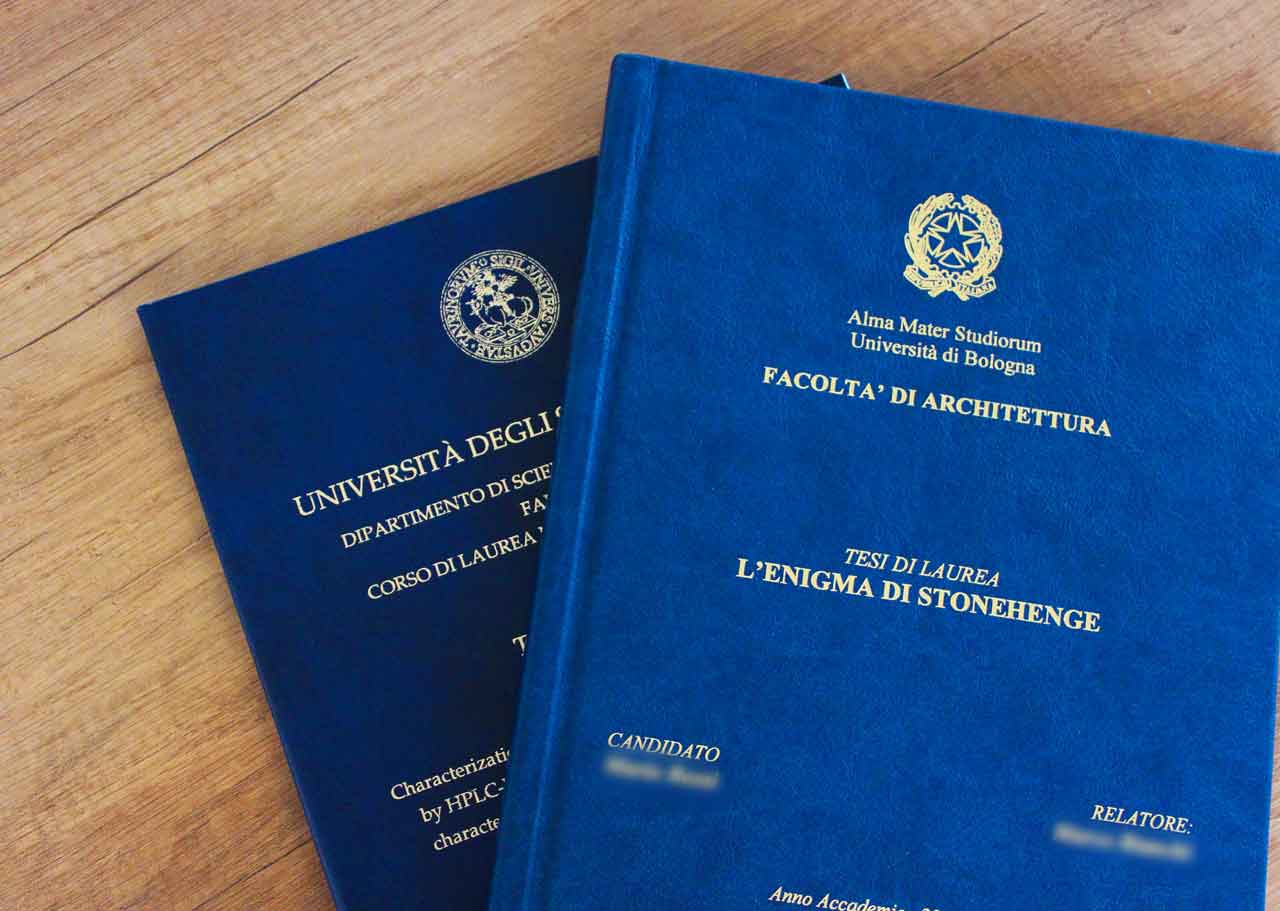 Stampa e rilegatura di tesi scolastiche a Cuneo
