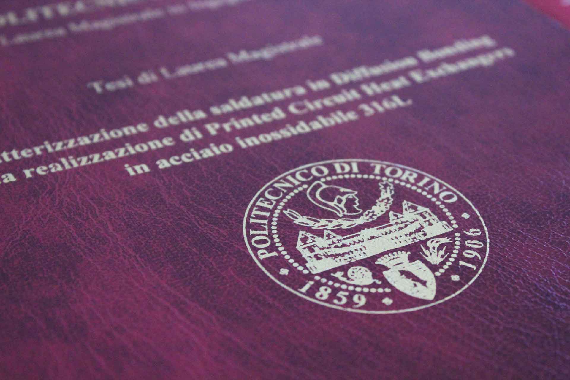 Stampa e rilegatura di tesi scolastiche a Cuneo